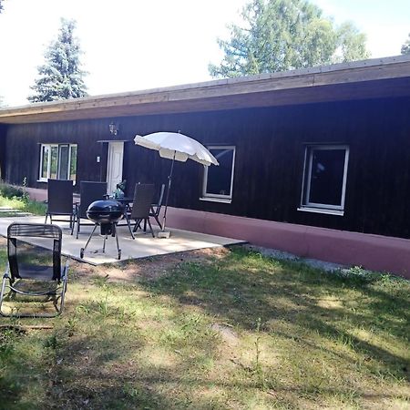 Bungalow Im Gruenen Am Waschsee Mechow  Exterior photo